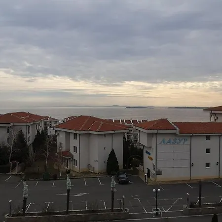 Private Apartment In Complex Caprice 아파트 *